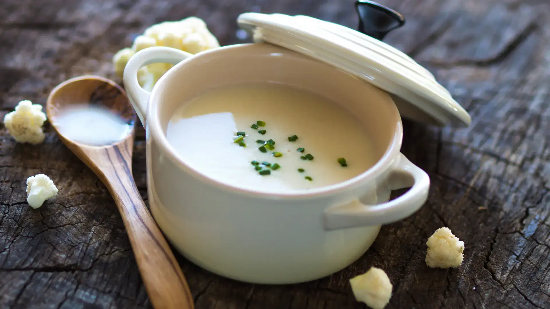 Creamy Cauliflower Soup with Leeks - MealMaps