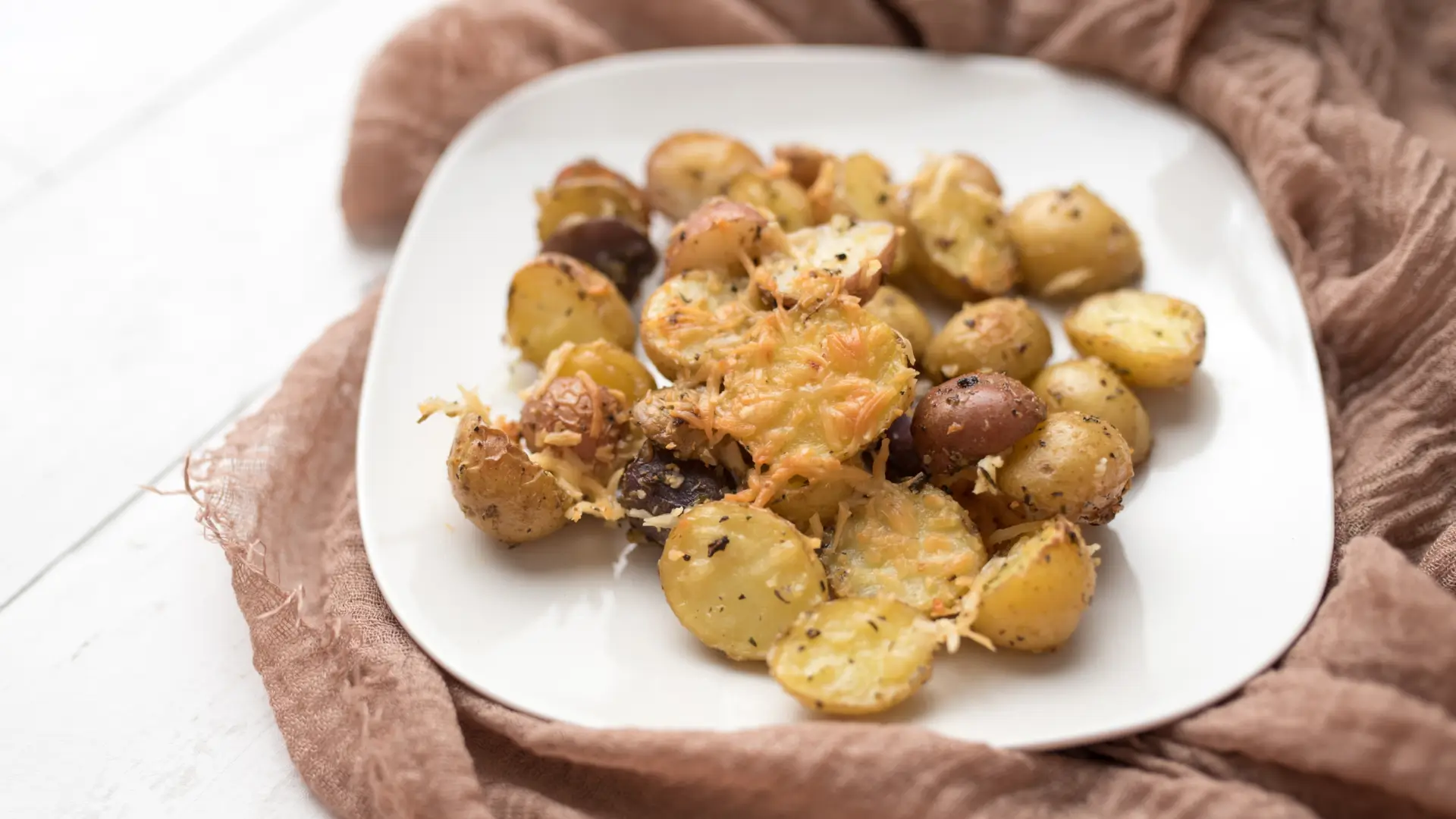 Roasted Parmesan Potatoes - MealMaps